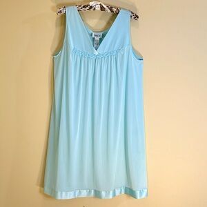 VTG 1990s Vanity Fair Aqua Nylon Chemise Nightgown L